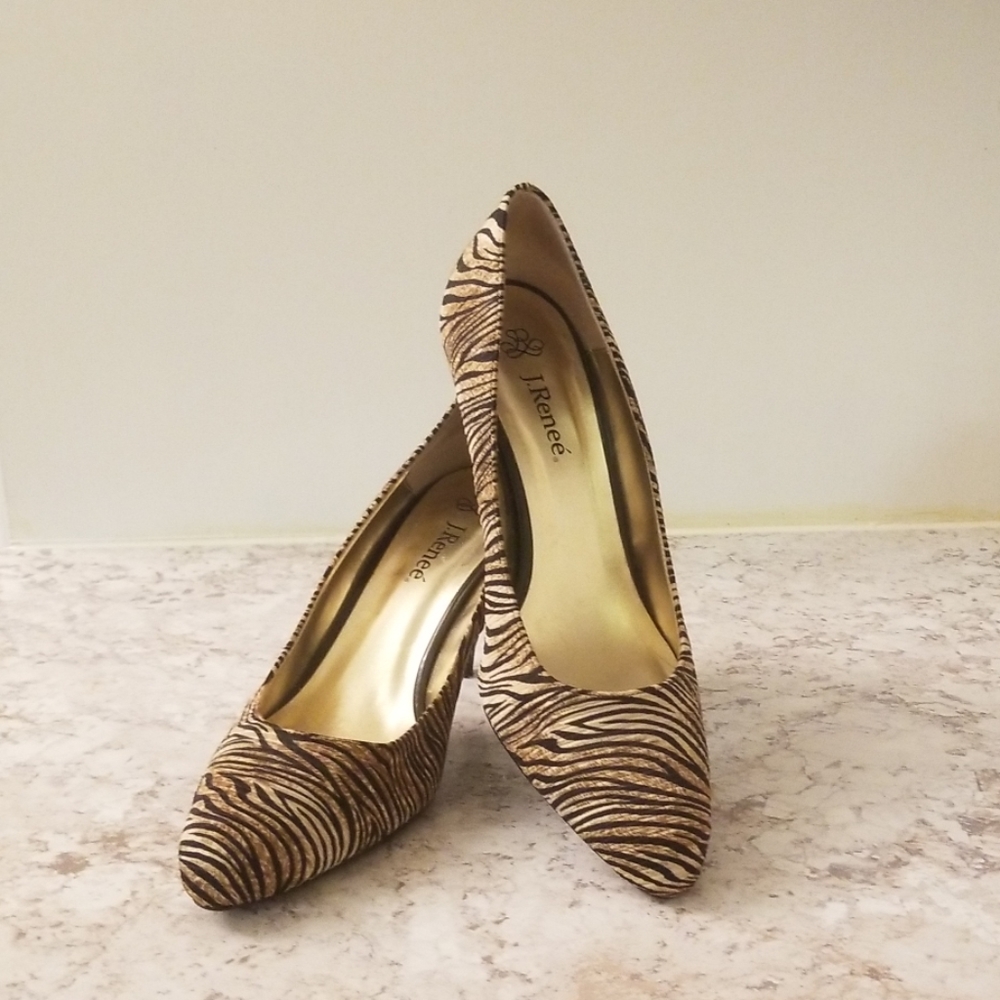 J. Renee high heel shoes. Milano 10M